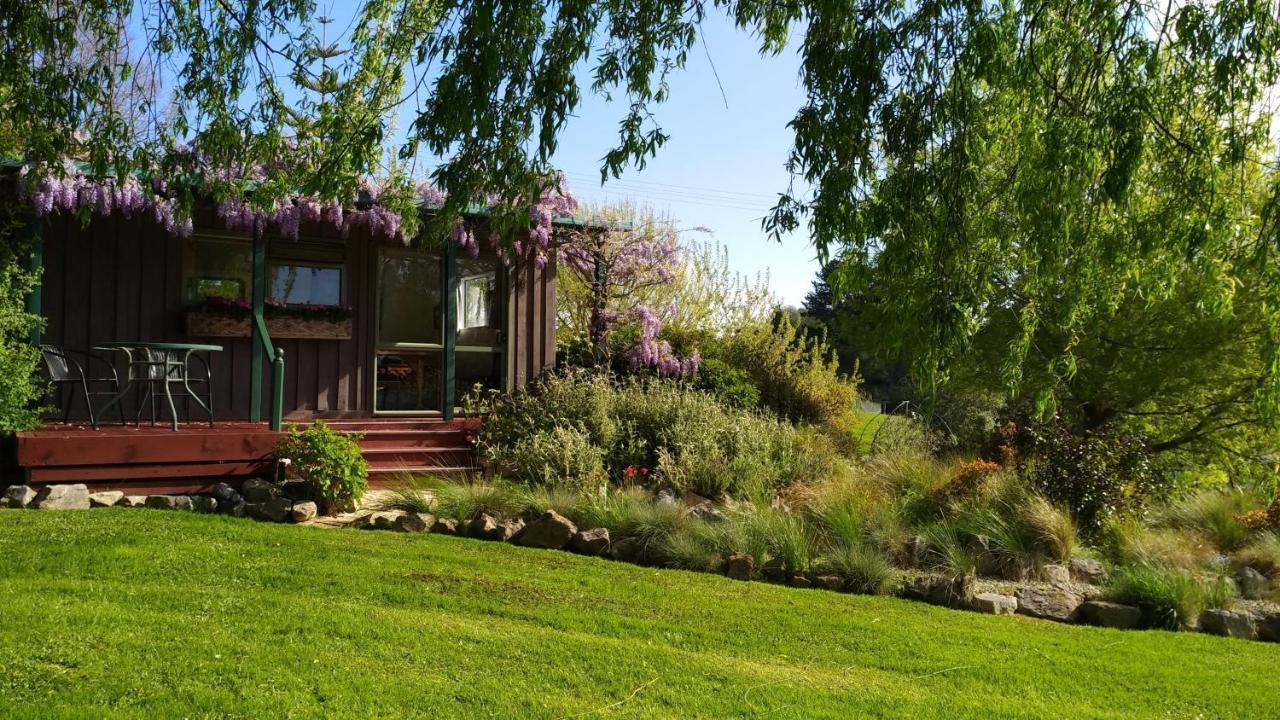 Waterwheel Cottage Upper Moutere 외부 사진