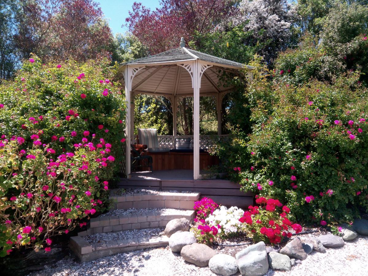 Waterwheel Cottage Upper Moutere 외부 사진
